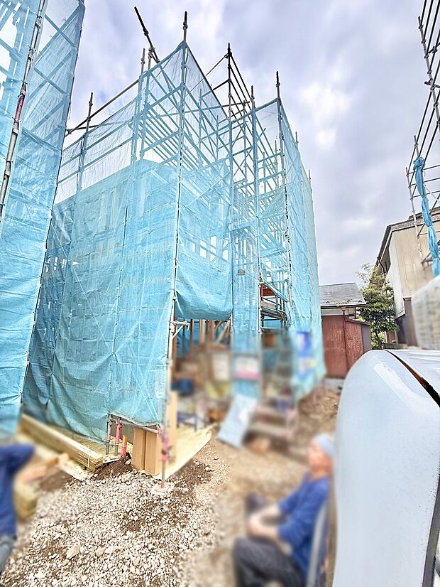 【現地外観写真】4号棟 ■暮らしを彩る充実した設備仕様が備わった住まい