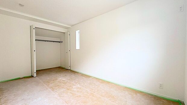 【リビング以外の居室】1号棟  ■シンプルで使いやすい空間がスッキリ感じられます