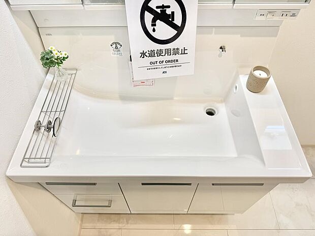 【浄水器】■不純物をしっかり除去して安心して飲めます