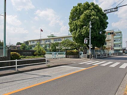 小平市立小平第二小学校 25m(1分)