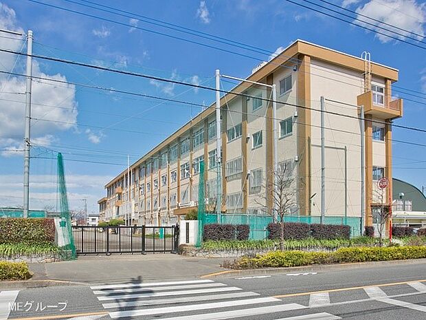 八王子市立元八王子中学校(約1,000m・徒歩13分)