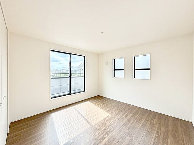【リビング以外の居室】1号棟  ■機能的で使いやすいお部屋で毎日を快適に