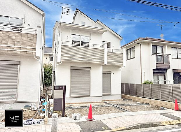 【現地外観写真】2号棟 ■家族みんなが笑顔で過ごせる、安心感のある住まい