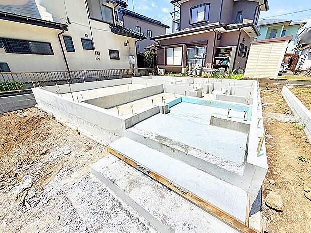 【現地外観写真】1号棟  ■暮らしを豊かにする充実した仕様設備で快適に