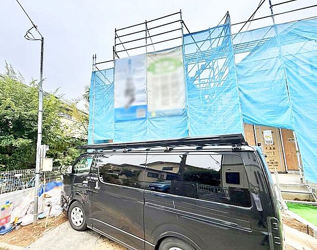 【現地外観写真】A号棟 ■暮らしを豊かにする充実した仕様設備で快適に