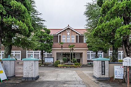 倉敷市立西中学校 1600m