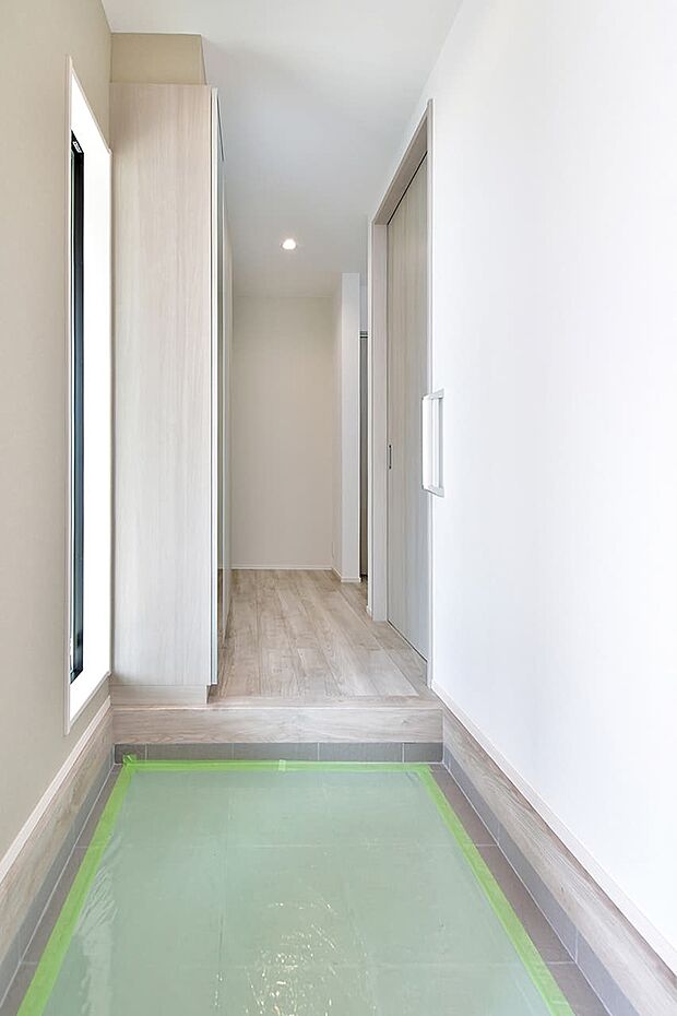 【玄関】(7号棟)