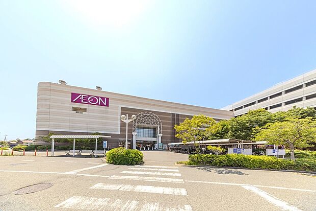 イオンモール姫路リバーシティー(約2,320m)