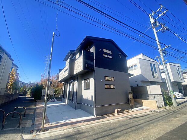 【外観写真】周辺には商業施設や自然も多く子育てにも適した住環境!即日即時のご案内が可能!お気軽にお問い合わせください!
(現況:11月撮影)