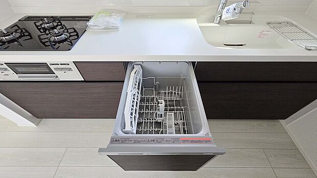 【食洗器】キッチンには食洗機を完備！