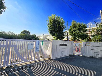 調布市立富士見台小学校 450ｍ