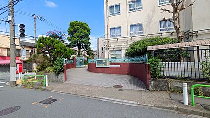 板橋区立上板橋第一中学校 1376ｍ