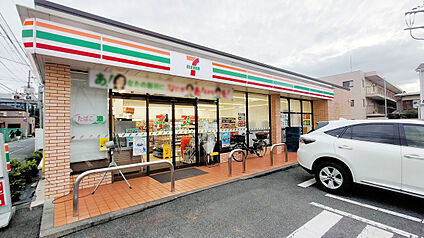 セブンイレブン練馬関町東2丁目店 216ｍ