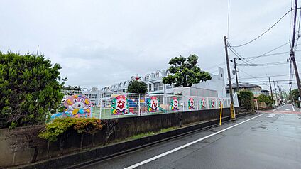 南光幼稚園 700ｍ