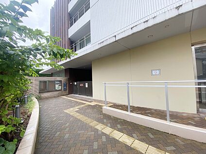 まなびの森保育園幡ヶ谷 457ｍ