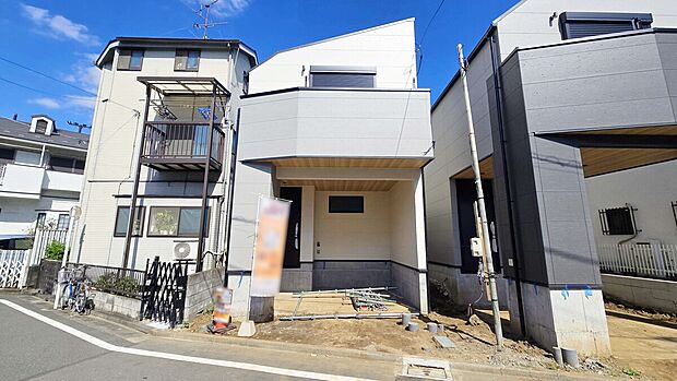 【現地：2026年10月撮影】西武新宿線『野方』駅徒歩8分！駅前には活気のある商店街など商業施設も充実！
