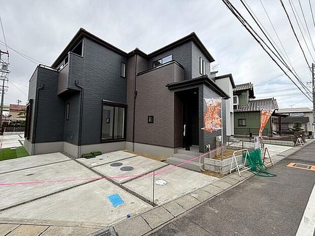 全４邸☆
完成に向けて現在建築工事中です☆土日・平日を問わず毎日モデルハウスにて物件説明会を開催中☆お気軽にお問い合わせ下さい☆