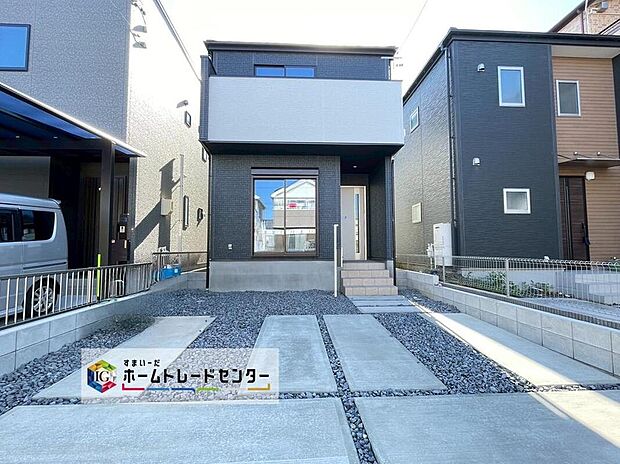 堂々完成いたしました！ぜひ現地にて、実際の建物・街並み・陽当たり等ご確認下さい♪お気軽にお問い合わせください☆