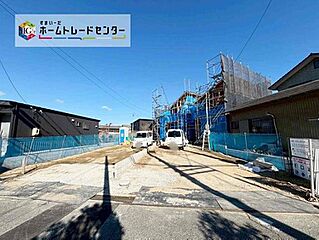 【ファーストタウン】　清須市第1土器野本山　全２邸 外観
