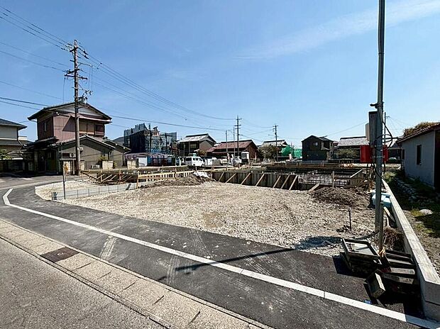 １号棟☆
建築中のためモデルハウスで構造説明会を開催しております☆設備や構造などご説明いたします！お気軽にお問い合わせください♪
