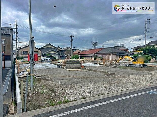 名鉄名古屋本線「丸ノ内」駅まで徒歩４分♪「新清洲」駅まで徒歩１１分♪
２駅利用可能で通勤や通学、お出かけの際の移動にも便利な立地です◎