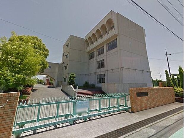 岩倉市立曽野小学校（約1,100m）