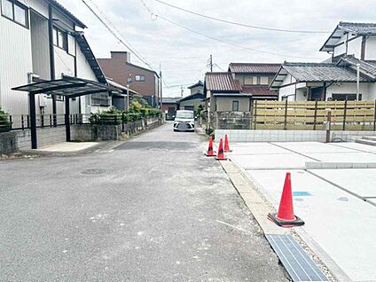 前面道路含む現地写真