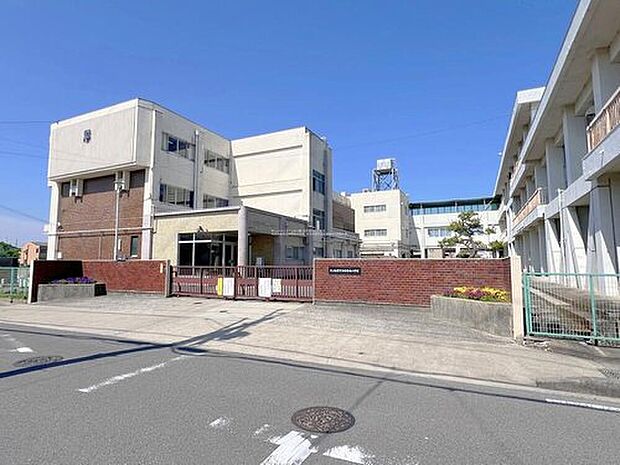 北名古屋市立師勝南小学校（約350m）