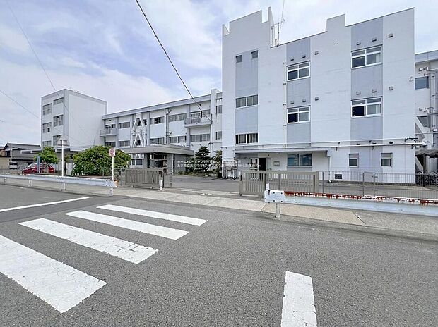 あま市立美和中学校（約2,291m）