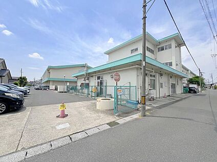 大治町立大治小学校 1600m(徒歩20分)