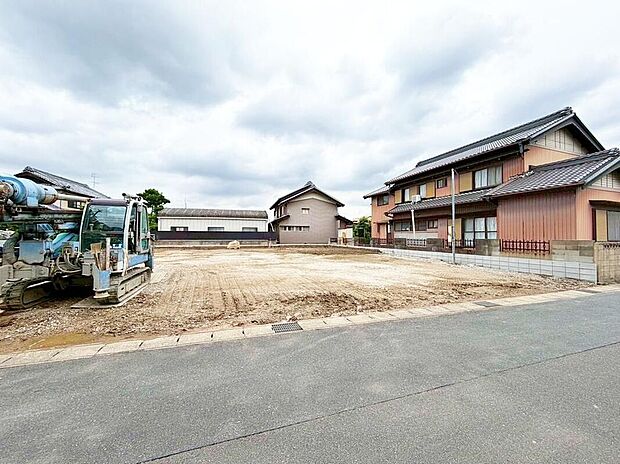 【現地外観写真】当日のご見学予約も承ります。同じものは２つとない「夢のマイホーム」との出会いが待っているかもしれません♪