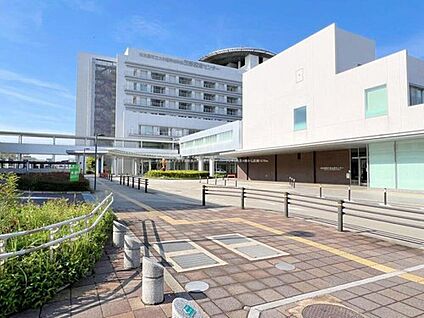 名古屋市立大学医学部附属西部医療センター 1213ｍ(徒歩16分、車3分)