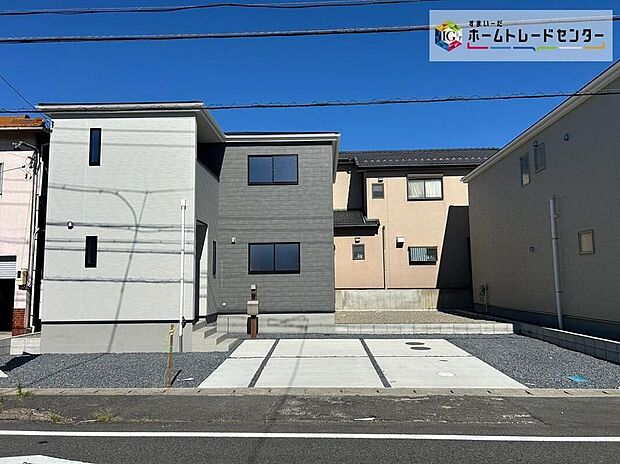 【現地外観写真】【1号棟】穏やかな空気の流れる落ち着いた住環境です。ぜひ、現地へ足をお運びいただき実際の環境・陽当たりをご確認下さいませ♪お気軽にお問い合わせ下さい☆