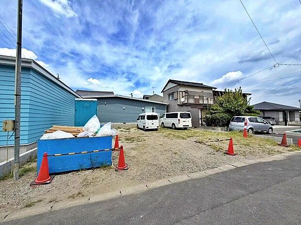 【現地外観写真】住宅の構造や設備仕様・完成イメージなどのご質問はいつでもお気軽にお問い合わせ下さいませ☆資料もお送りいたします♪