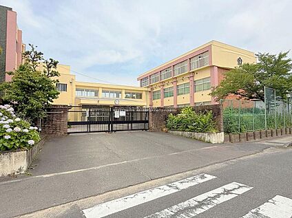 清須市立古城小学校 1100ｍ(徒歩14分)