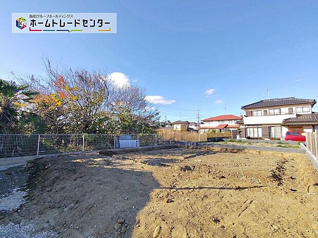 ご予約をいただければ、もちろん平日や夜間でもご案内は可能です。お仕事の形態が多様化しておりますので、決まったお時間では中々身動きが取れないお客様も多いかと思います。お気軽にお申し出ください。