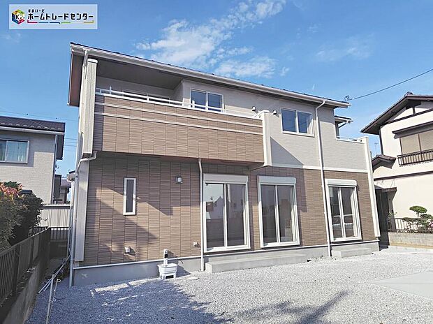 周辺は静かで落ち着いた雰囲気の住宅街です。今すぐ見たいも大歓迎！！土日のご予約はもちろん、平日やお仕事終わりの時間に合わせてのご案内も実施しています。まずはお客様のご都合やご希望をお聞かせください♪