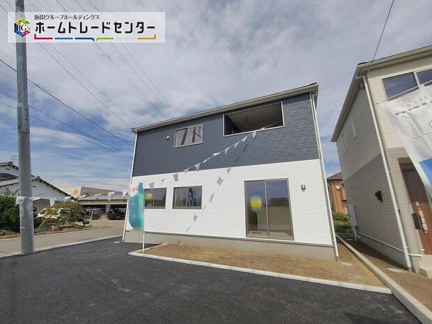 【現地外観写真】☆３号棟☆ご予約をいただければ、平日や夜間でもご案内は可能です。お仕事の形態が多様化しておりますので、決まったお時間では中々身動きが取れないお客様も多いかと思います。お気軽にお申し出ください。