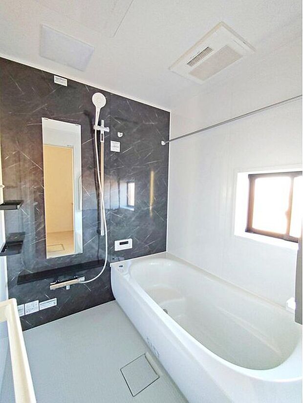 【浴室】【1号棟】浴室乾燥機付き1坪バス