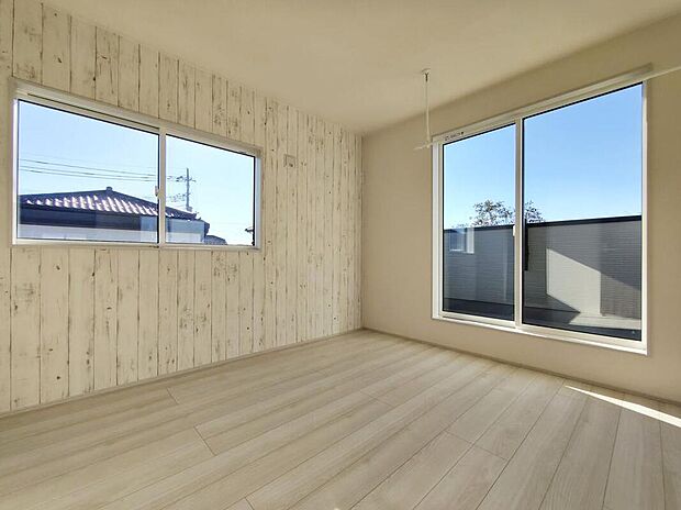 【リビング以外の居室】【1号棟】南西5.25帖側の様子です。