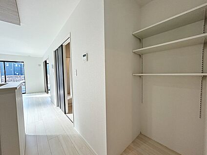 【パントリー】