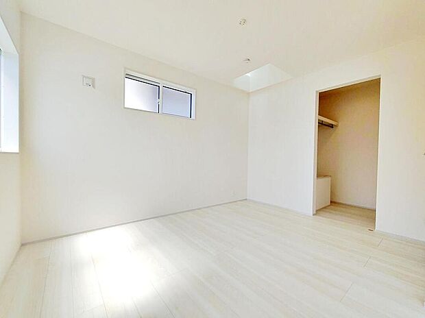 【リビング以外の居室】将来子供部屋として1部屋を2つの部屋にアレンジできるフレキシブルルーム(11.25帖)