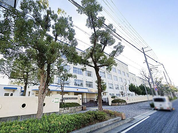 神戸市立本山中学校