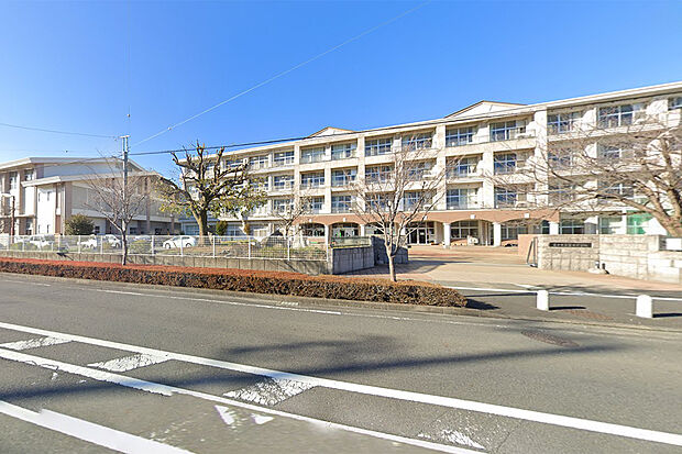 富士中学校（約1,450m）