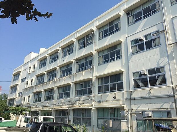 横浜市立希望が丘中学校（約1,110m）