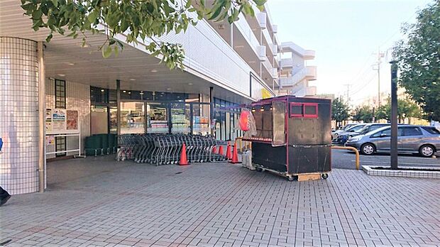 いなげや横浜桂台店（約1,710m）