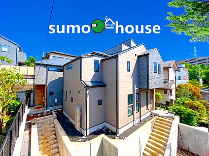 洗練されたデザインと落ち着いた住環境
