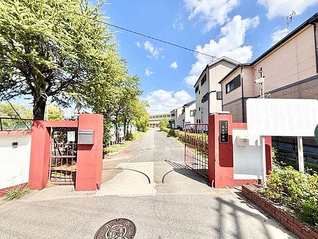 高石市立高石中学校(約1,500m)