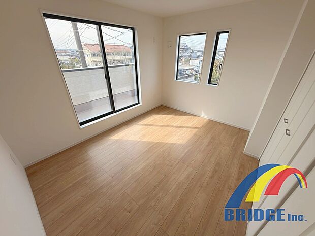 寝室　同社同等施工例写真