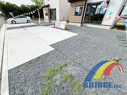 駐車スペース　同社同等施工例写真